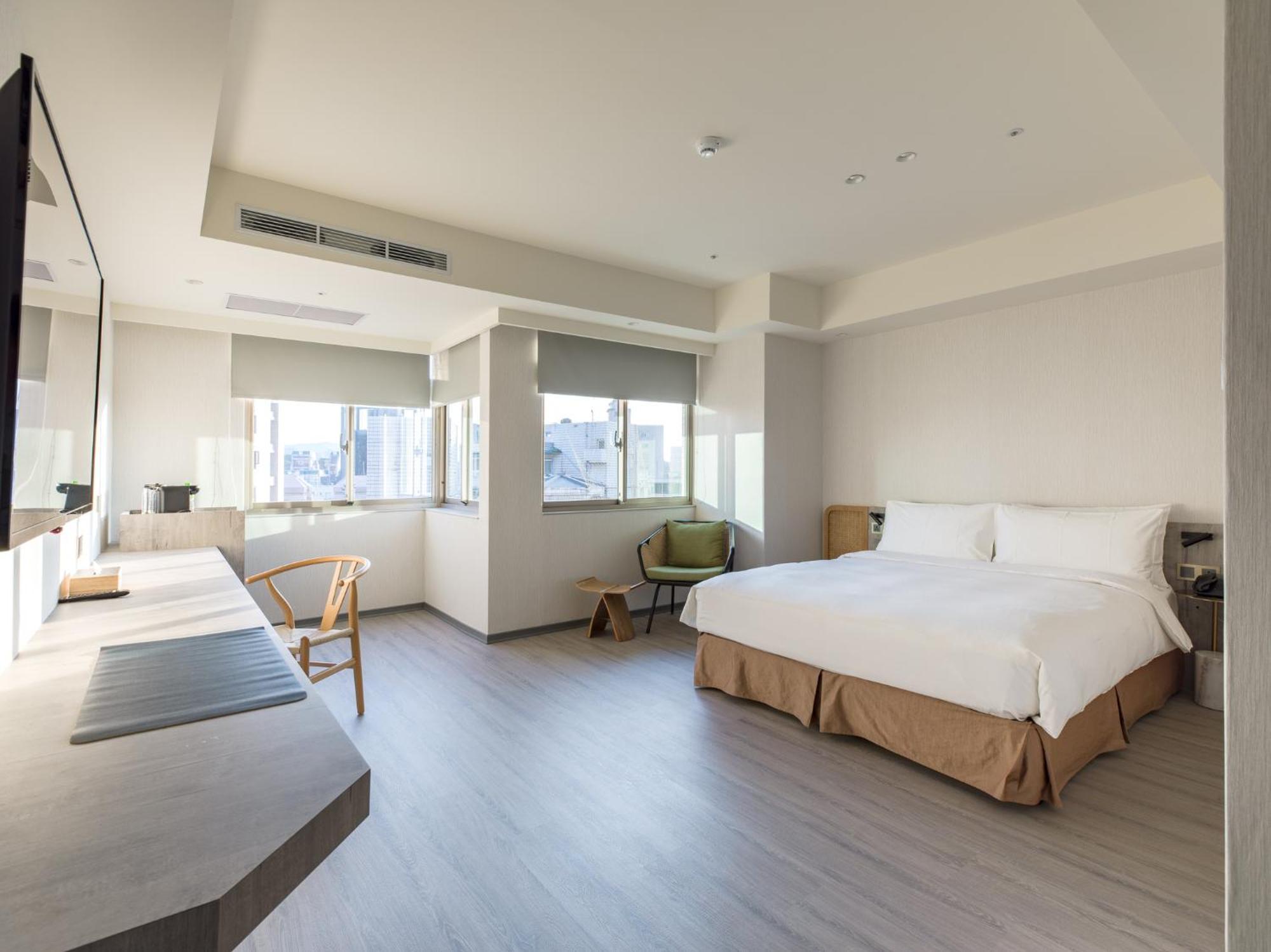 Dahu Park Hotel Taipei Exterior photo